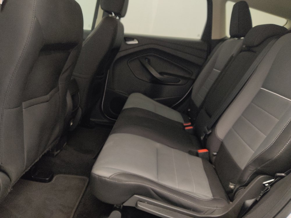 Used 2015 Ford Escape SE FWD image 18