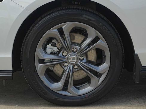 Certified 2025 Honda Accord EX-L image 7