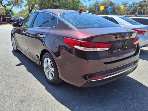 Used 2016 Kia Optima LX FWD image 5