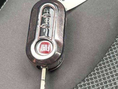 Used 2014 FIAT 500L Trekking w/ Popular Equipment Group FWD image 4