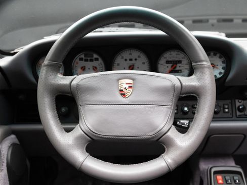 Used 1997 Porsche 911 Carrera RWD image 7