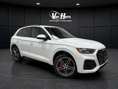Used 2025 Audi Q5 e Premium Plus w/ Premium Plus Package