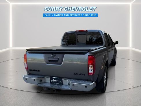 Used 2016 Nissan Frontier SV w/ SV Value Truck Package AWD/4WD image 13