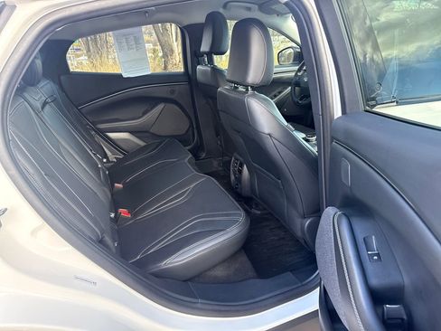 Certified 2024 Ford Mustang Mach-E Premium image 23