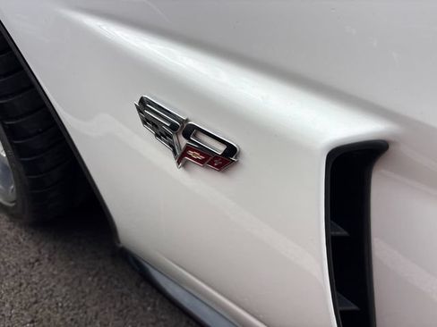 Used 2013 Chevrolet Corvette 427 w/ 1SC Preferred Equipment Group RWD image 5