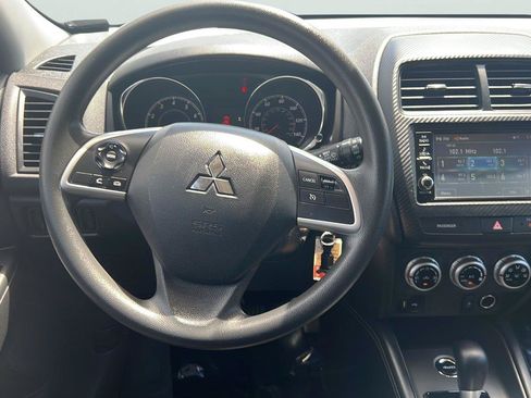 Used 2024 Mitsubishi Outlander Sport ES AWD/4WD image 12