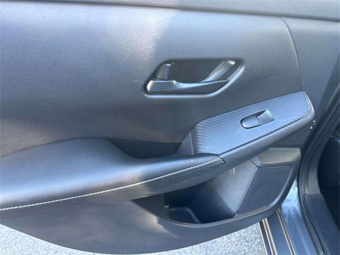 Certified 2024 Nissan Sentra SV image 25