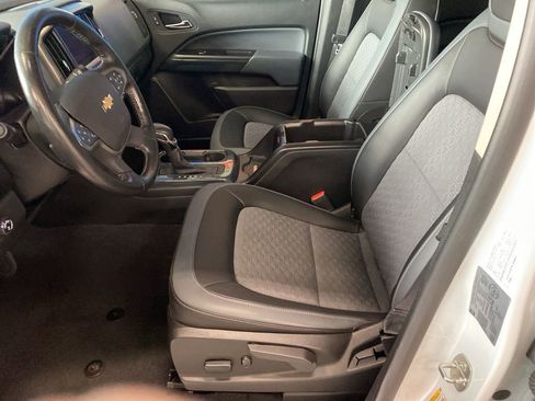 Certified 2022 Chevrolet Colorado Z71 w/ Safety Package image 8