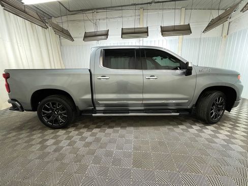 Used 2024 Chevrolet Silverado 1500 High Country w/ High Country Premium Package image 27