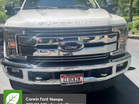Used 2017 Ford F250 Lariat AWD/4WD image 2