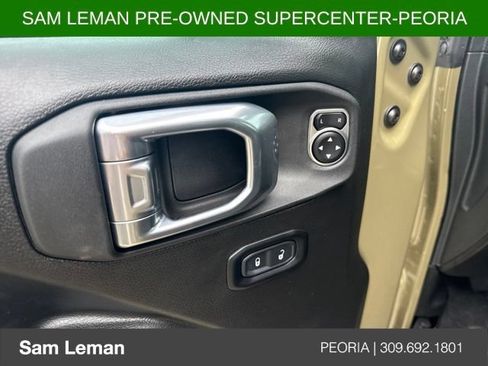 Used 2025 Jeep Wrangler Unlimited Sport AWD/4WD image 8