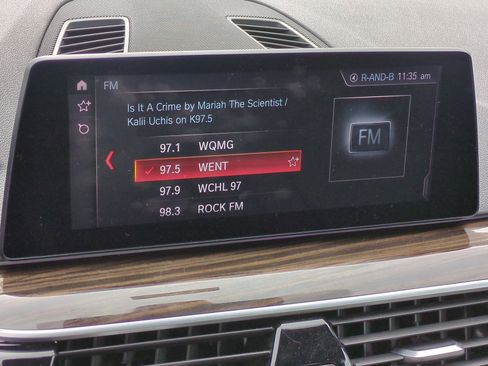 Used 2019 BMW 530e image 23