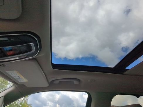 New 2024 Jeep Wagoneer L Series II w/ Convenience Group I image 3