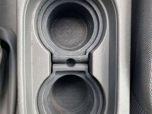 Used 2019 Nissan Frontier SV w/ Value Truck Package image 18