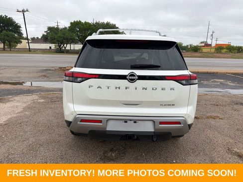 Used 2024 Nissan Pathfinder Platinum w/ Cargo Package image 5