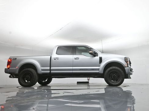 Used 2022 Ford F250 Lariat w/ Black Appearance Package AWD/4WD image 53