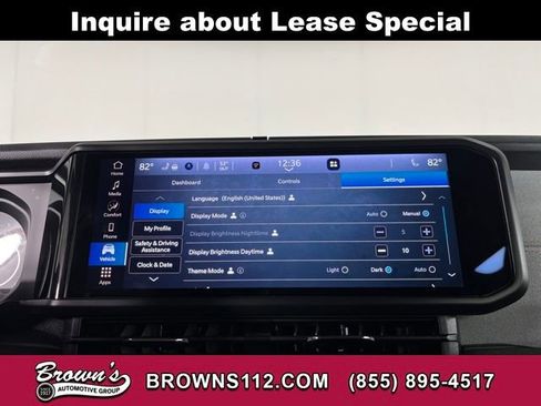 Used 2026 Jeep Wrangler Sport S image 32