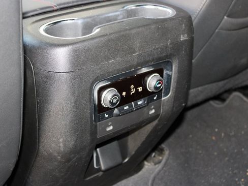 Used 2022 Chevrolet Suburban RST w/ Luxury Package image 20