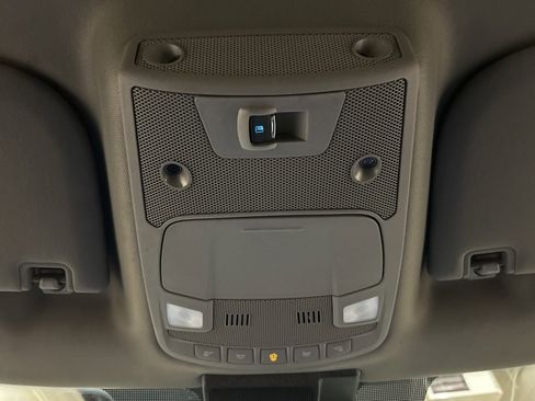 Used 2019 Ford F150 Lariat w/ Trailer Tow Package image 26