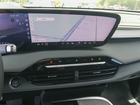 New 2026 Buick Enclave Sport Touring w/ Power Package FWD image 20