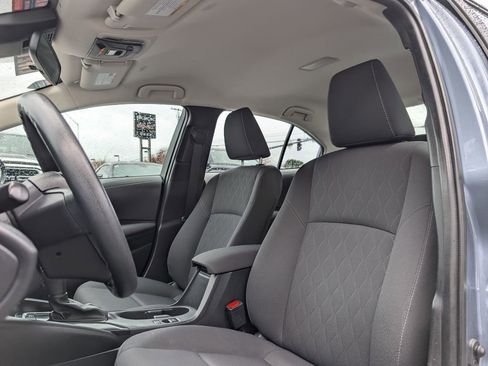 Used 2023 Toyota Corolla LE image 25