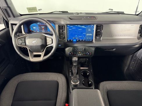 Used 2025 Ford Bronco Big Bend image 13