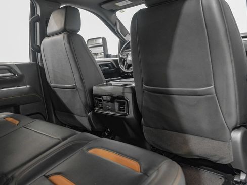 Used 2024 GMC Sierra 2500 AT4 w/ AT4 Premium Plus Package AWD/4WD image 37