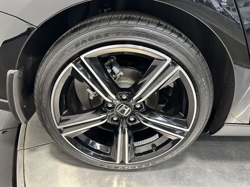 Certified 2026 Honda Accord SE image 12