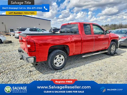 Used 2007 Chevrolet Silverado 1500 LTZ w/ EZ-Lift Tailgate Package image 4