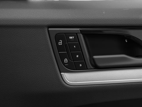Certified 2024 Porsche Cayenne AWD/4WD image 22