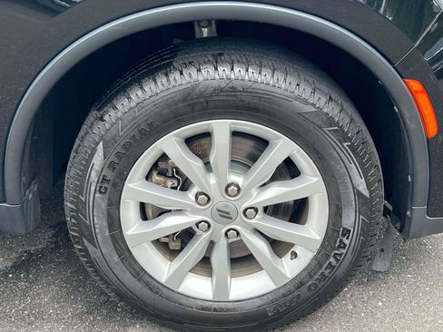 Used 2022 Dodge Durango SXT AWD/4WD image 6