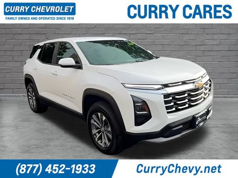 Used 2026 Chevrolet Equinox LT AWD/4WD image 1