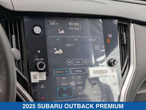 Certified 2025 Subaru Outback Premium AWD/4WD image 30