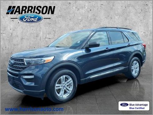 Certified 2023 Ford Explorer XLT w/ Equipment Group 202A AWD/4WD image 1