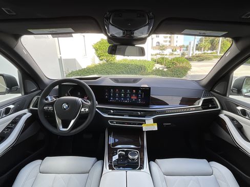 New 2026 BMW X5 sDrive40i w/ Premium Package image 12