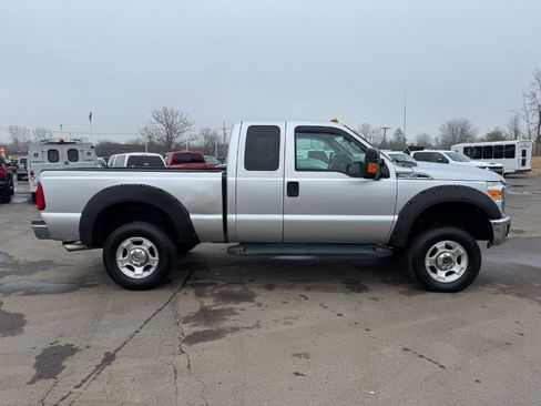 Used 2014 Ford F250 XLT w/ Advanced Security Group image 6