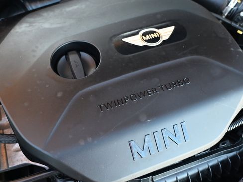 Used 2018 MINI Cooper Convertible image 31