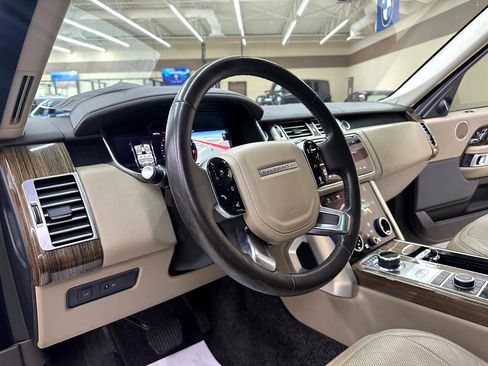 Used 2018 Land Rover Range Rover Supercharged image 21