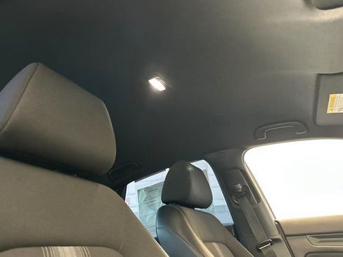 Used 2022 Honda Civic Sport image 18