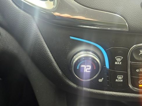 Used 2024 Chevrolet Equinox LT w/ LPO, Cargo Package FWD image 11