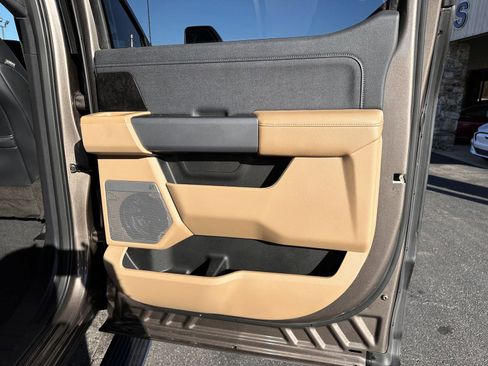 Used 2023 Ford F250 Lariat w/ Lariat Ultimate Package image 17