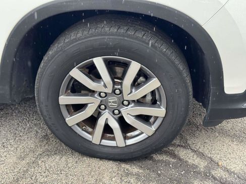 Used 2020 Honda Pilot EX image 9