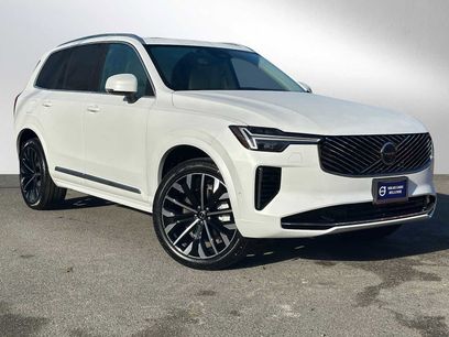 New 2026 Volvo XC90 B5 Ultra