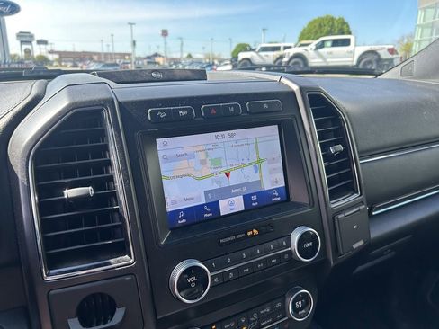 Used 2021 Ford Expedition Limited AWD/4WD image 23