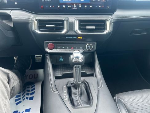 Used 2024 Ford Mustang GT Premium image 18
