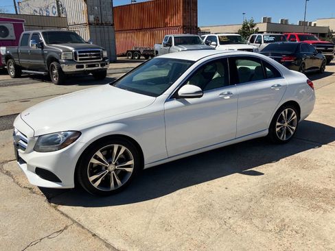 Used 2017 Mercedes-Benz C 300 Luxury image 2
