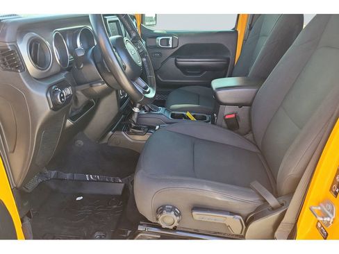 Used 2021 Jeep Gladiator Sport AWD/4WD image 14