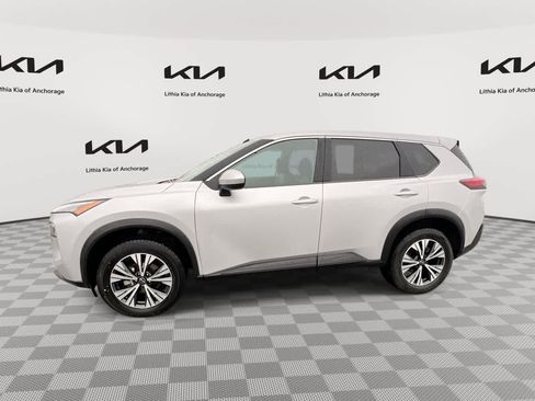 Used 2023 Nissan Rogue SV AWD/4WD image 1