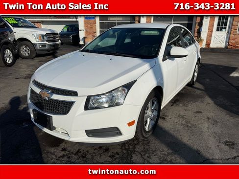 Used 2012 Chevrolet Cruze LT image 1