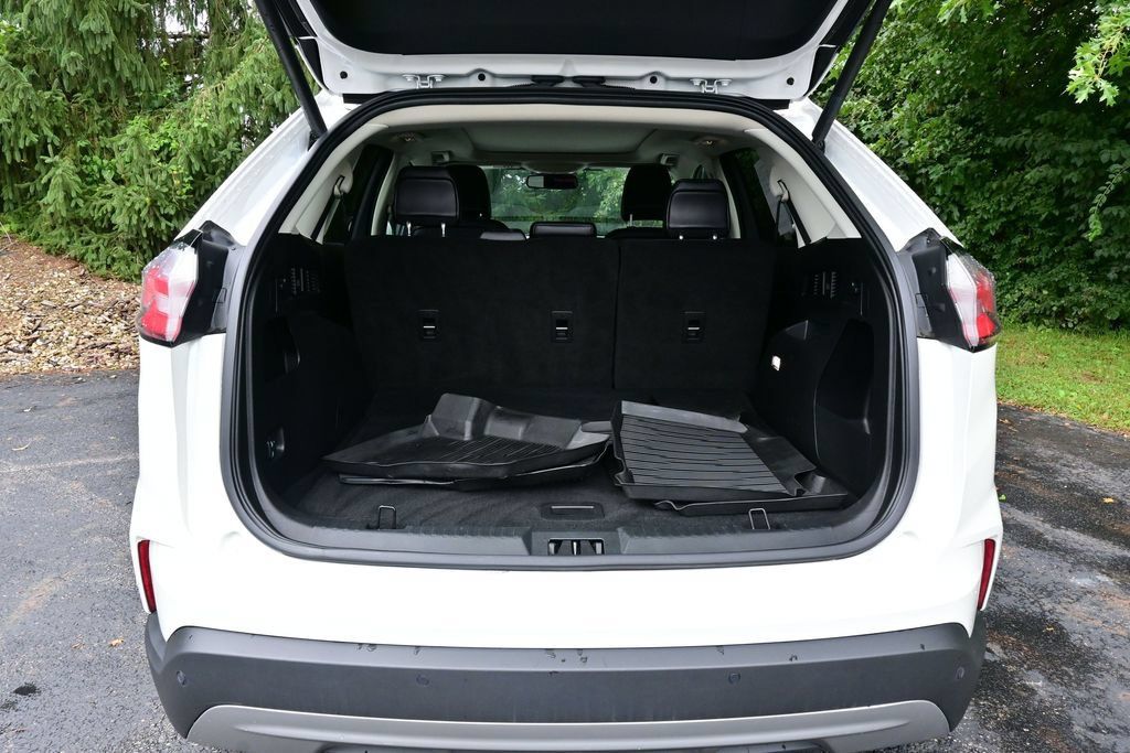 Used 2024 Ford Edge SEL w/ Convenience Package AWD/4WD image 19